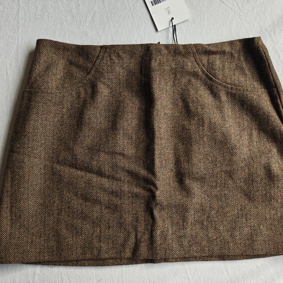 REFORMATION Buxton Skirt in Brown Herringbone, size 6 - Picture 2 of 8